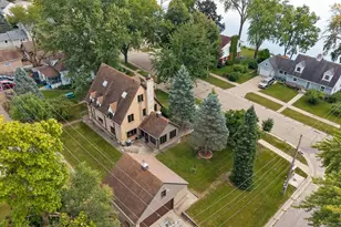 523 W Edgewater St, Portage, WI 53901 - Photo 71