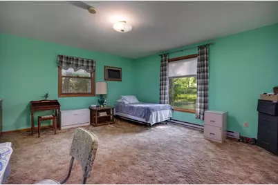 2879 S Riverside Drive, Beloit, WI 53511 - Photo 15