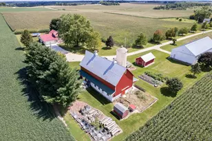 722 Maple Grove Rd, Edgerton, WI 53534 - Photo 47