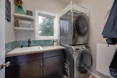 2100 Stone Crest Road, Stoughton, WI 53589 - Photo 17