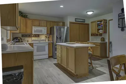 126 Deanna Drive, Janesville, WI 53536 - Photo 7