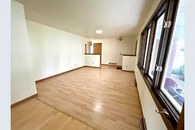 2654 20th Avenue, Monroe, WI 53566 - Photo 5