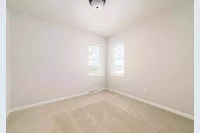 1833 Waverly Way, Sun Prairie, WI 53590 - Photo 13