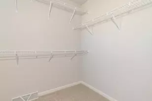 6401 Prairie Wood Dr, Mcfarland, WI 53558 - Photo 9