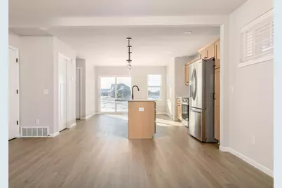 6401 Prairie Wood Drive, Mcfarland, WI 53558 - Photo 5