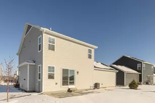 6401 Prairie Wood Dr, Mcfarland, WI 53558 - Photo 15