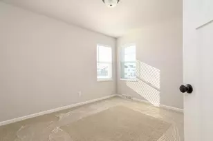 6401 Prairie Wood Dr, Mcfarland, WI 53558 - Photo 11