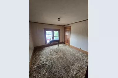 425 W James Street, Columbus, WI 53925 - Photo 9