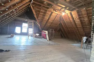 425 W James St, Columbus, WI 53925 - Photo 5