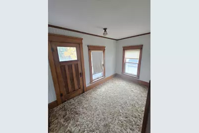 425 W James Street, Columbus, WI 53925 - Photo 7