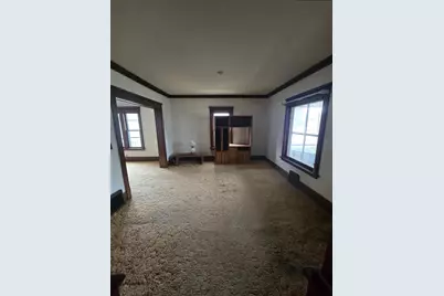 425 W James Street, Columbus, WI 53925 - Photo 19