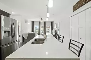 1601 N Windsor Ave, Cottage Grove, WI 53527 - Photo 5