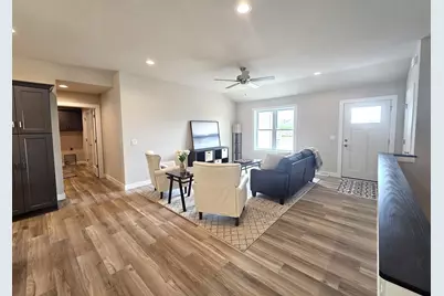 801 Karsten Drive, Horicon, WI 53032 - Photo 9