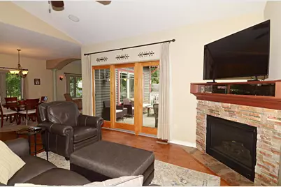 24 Oak Ridge Trail, Deerfield, WI 53531 - Photo 5