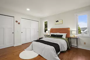 517 Isle Royal Dr, Madison, WI 53705 - Photo 17