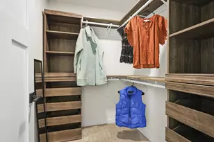 517 Isle Royal Dr, Madison, WI 53705 - Photo 15