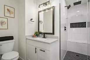 517 Isle Royal Dr, Madison, WI 53705 - Photo 13