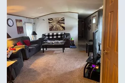 W211N11782 Hilltop Circle, Germantown, WI 53022 - Photo 7
