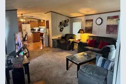 W211N11782 Hilltop Circle, Germantown, WI 53022 - Photo 5