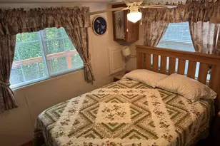 306 Westview Dr, Edgerton, WI 53534 - Photo 9