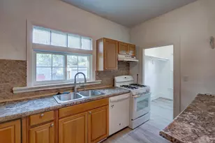 903 W Conger St, Whitewater, WI 53190 - Photo 17