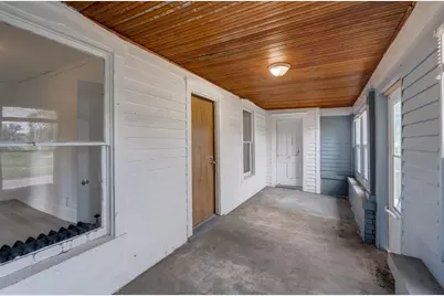 903 W Conger Street, Whitewater, WI 53190 - Photo 3