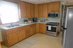 506 W State St, Mauston, WI 53948 - Photo 5