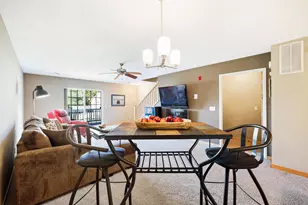 2272 N Rusk Ave, Madison, WI 53713 - Photo 9