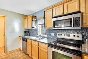 2272 N Rusk Ave, Madison, WI 53713 - Photo 9