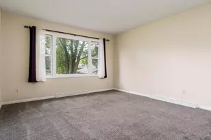 2066 S Masters St, Beloit, WI 53511 - Photo 13