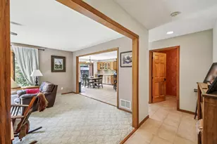 502 Meadowlark Ln, Portage, WI 53901 - Photo 5