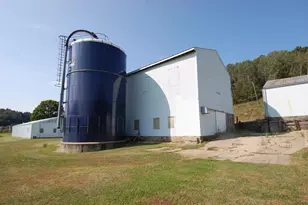 18525 County Rd E, Richland Center, WI 53581 - Photo 11