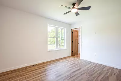 914 Marcy Court, Wisconsin Dells, WI 53965 - Photo 15