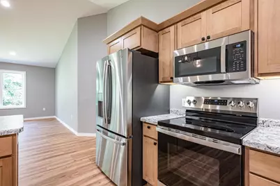 914 Marcy Court, Wisconsin Dells, WI 53965 - Photo 13