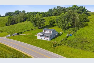 7023 Highway 81, Cassville,  53806 - Photo 5