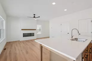 3173 Drumlin Rdg Dr, Cottage Grove, WI 53527 - Photo 7