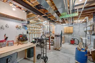 5834 Persimmon Dr, Fitchburg, WI 53711 - Photo 67