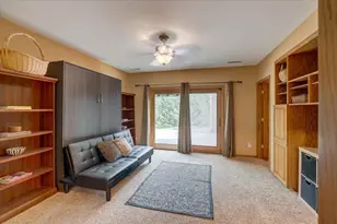 5834 Persimmon Dr, Fitchburg, WI 53711 - Photo 49