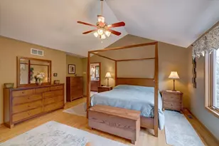 5834 Persimmon Dr, Fitchburg, WI 53711 - Photo 35