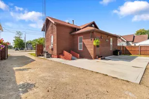 154 E Main St, Wautoma, WI 54982 - Photo 39