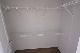 10211 W Greenfield Ave, West Allis, WI 53214 - Photo 11