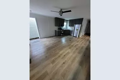 10211 W Greenfield Avenue #20, West Allis, WI 53214 - Photo 3