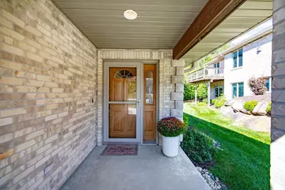 1222 W Sherman Avenue #P, Fort Atkinson, WI 53538 - Photo 3