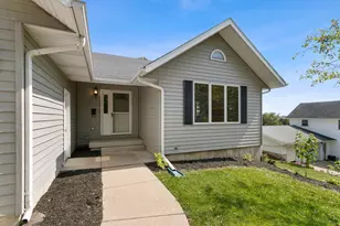 414 S Wisconsin St, Mineral Point, WI 53565 - Photo 51