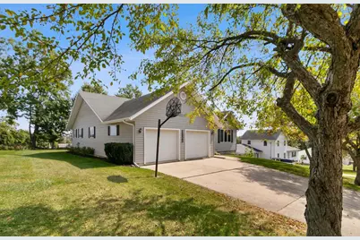 414 S Wisconsin Street, Mineral Point, WI 53565 - Photo 43