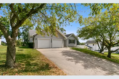 414 S Wisconsin Street, Mineral Point, WI 53565 - Photo 45