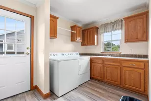 272 Oakbrook Dr, Lake Delton, WI 53965 - Photo 23