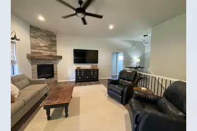 125 Nature's Trail, Fall River, WI 53932 - Photo 11