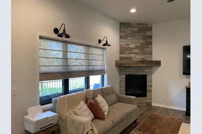 125 Nature's Trail, Fall River, WI 53932 - Photo 9