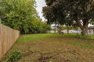 718 Mac Arthur Dr, Beaver Dam, WI 53916 - Photo 35